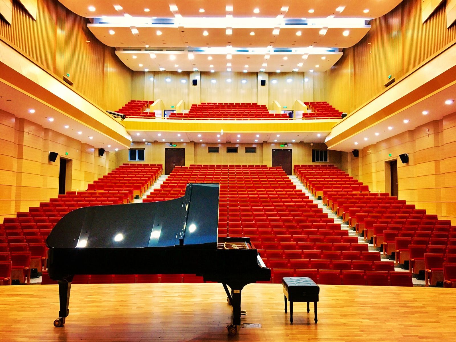 Sebastien Dupuis piano